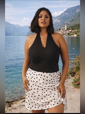 Anthropologie NWT Tailored Halter Top size XL.